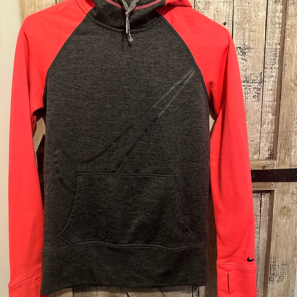 Nike Therma-Fit XS Pink & Grey Hoodie